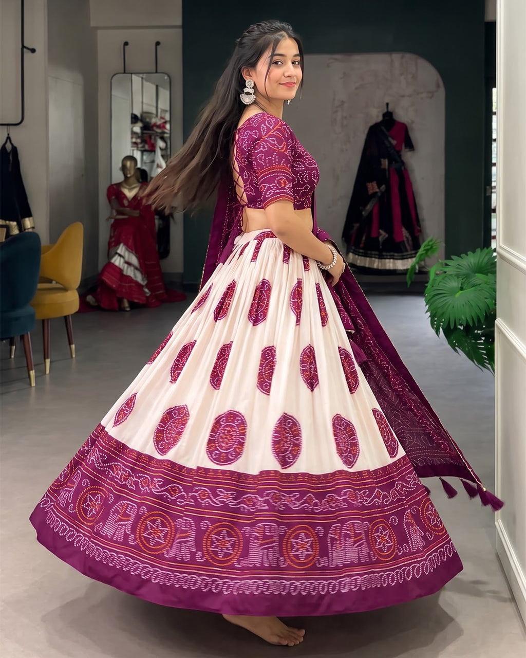 Women's Patola Bandhani Print Navratri Lehenga Choli Set with Dupatta